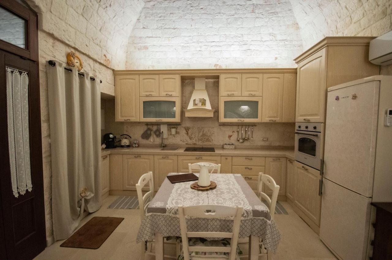 Вилла Locorotondo Stone House Экстерьер фото